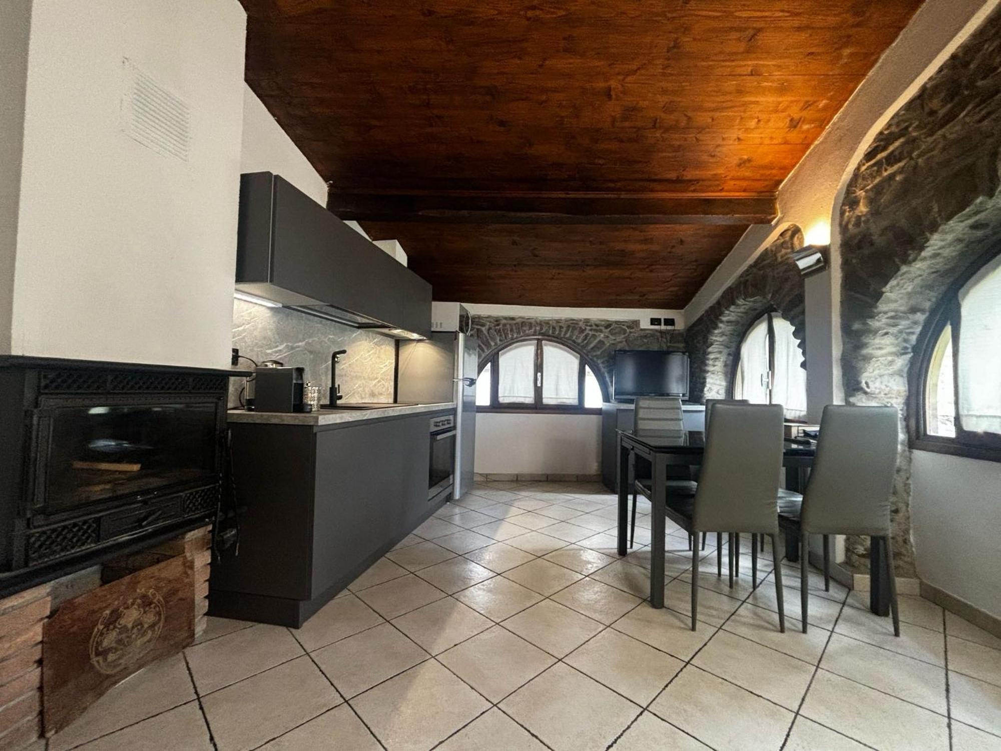 Appartement Casa Ale à Dolceacqua Extérieur photo